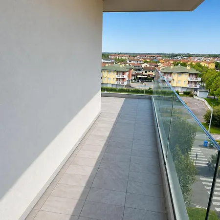 Alexander Palace Apartment Caorle